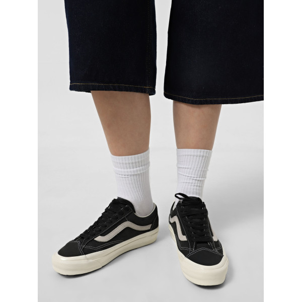 Кеды низкие Vans Lx Old Skool 36 модель VN000D57BLK1